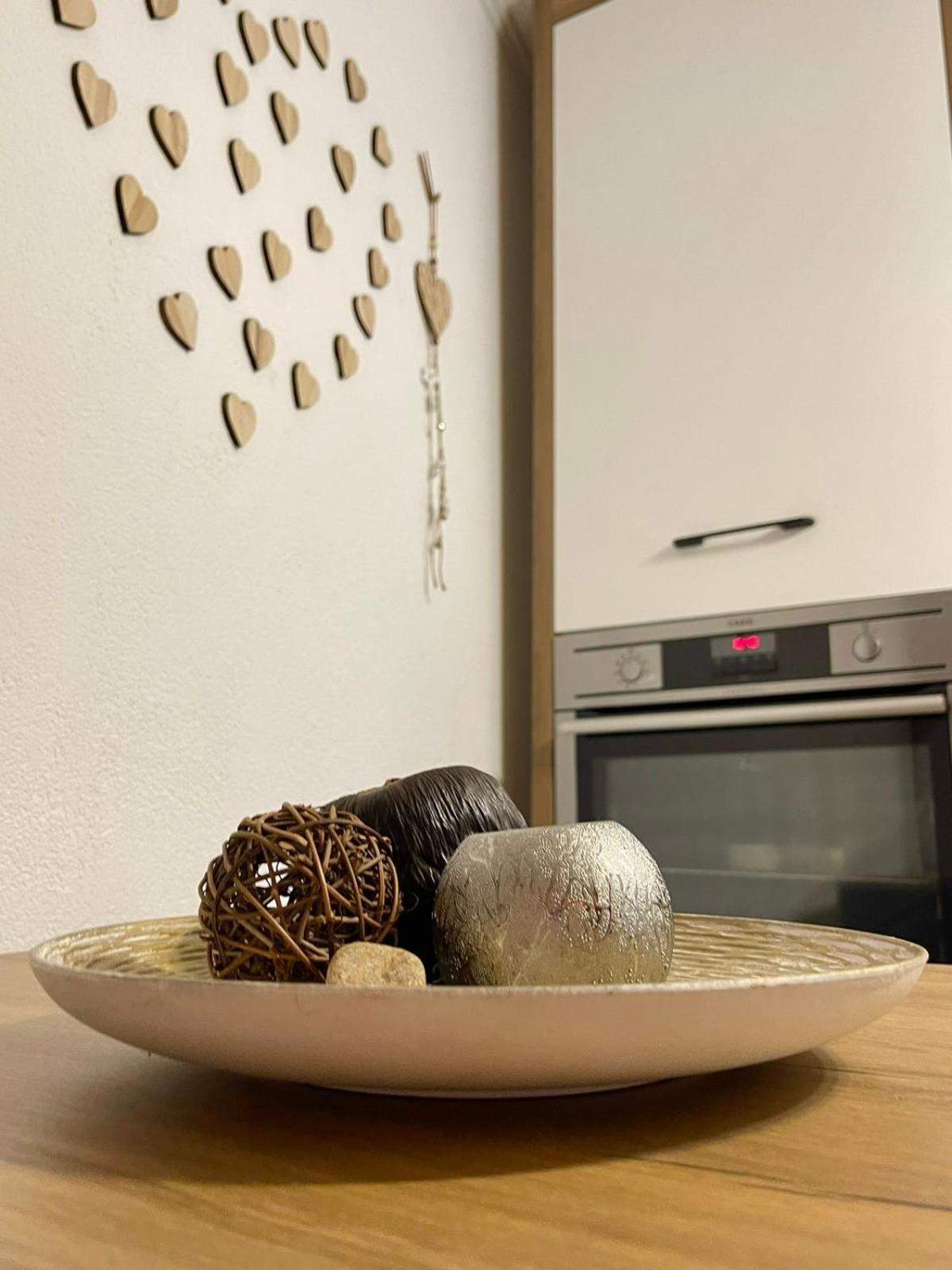 Nessi Apartment Приштина Экстерьер фото